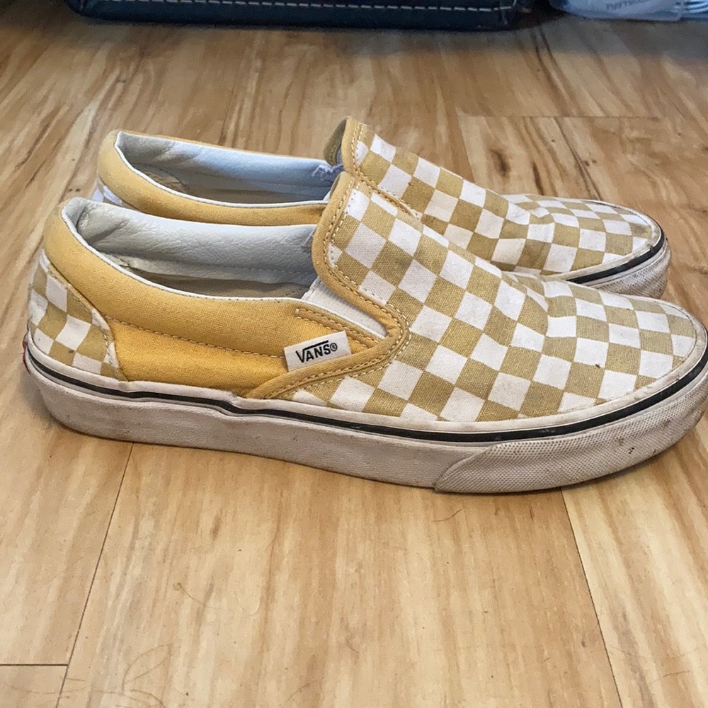 🚫 SOLD 🚫 Slip on checkerboard vans 7.5